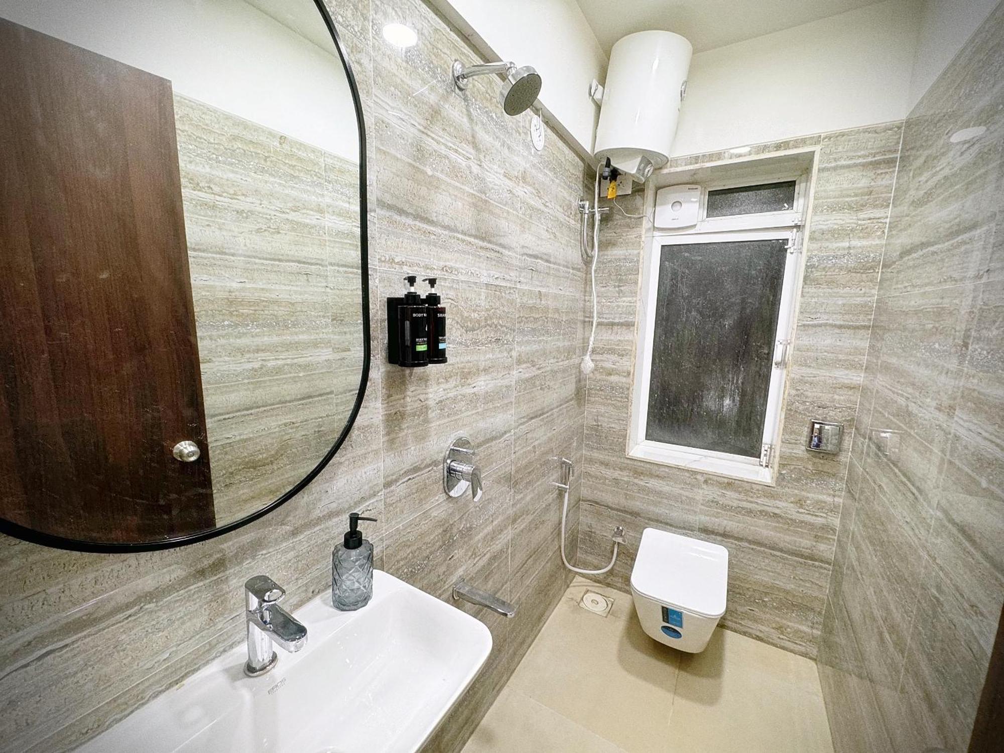 The Orion Premium Suites مومباي المظهر الخارجي الصورة